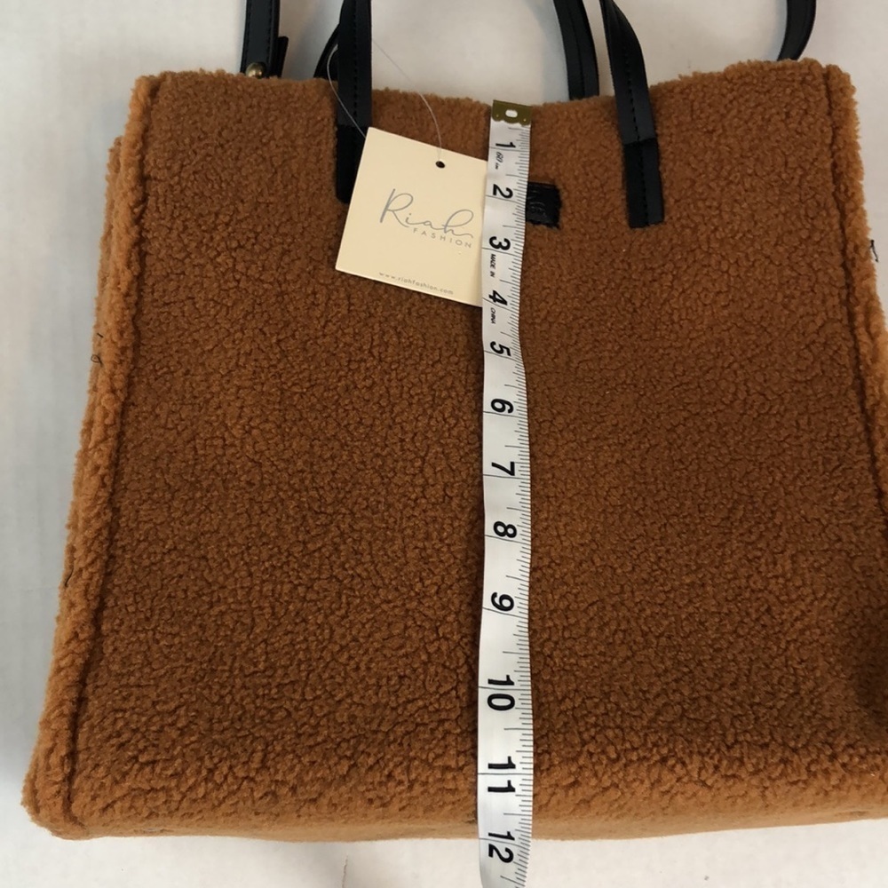 Riah Fashion Fleece Fur Tote Bag with Removable Strap Caramel - Picture 11 of 14